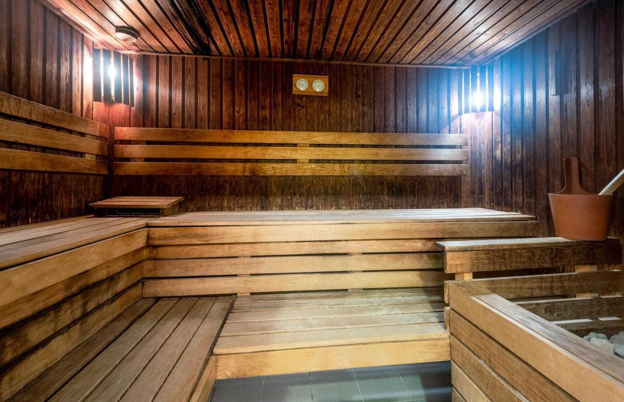 Aquarell Hotel Cegléd Εξωτερικό φωτογραφία