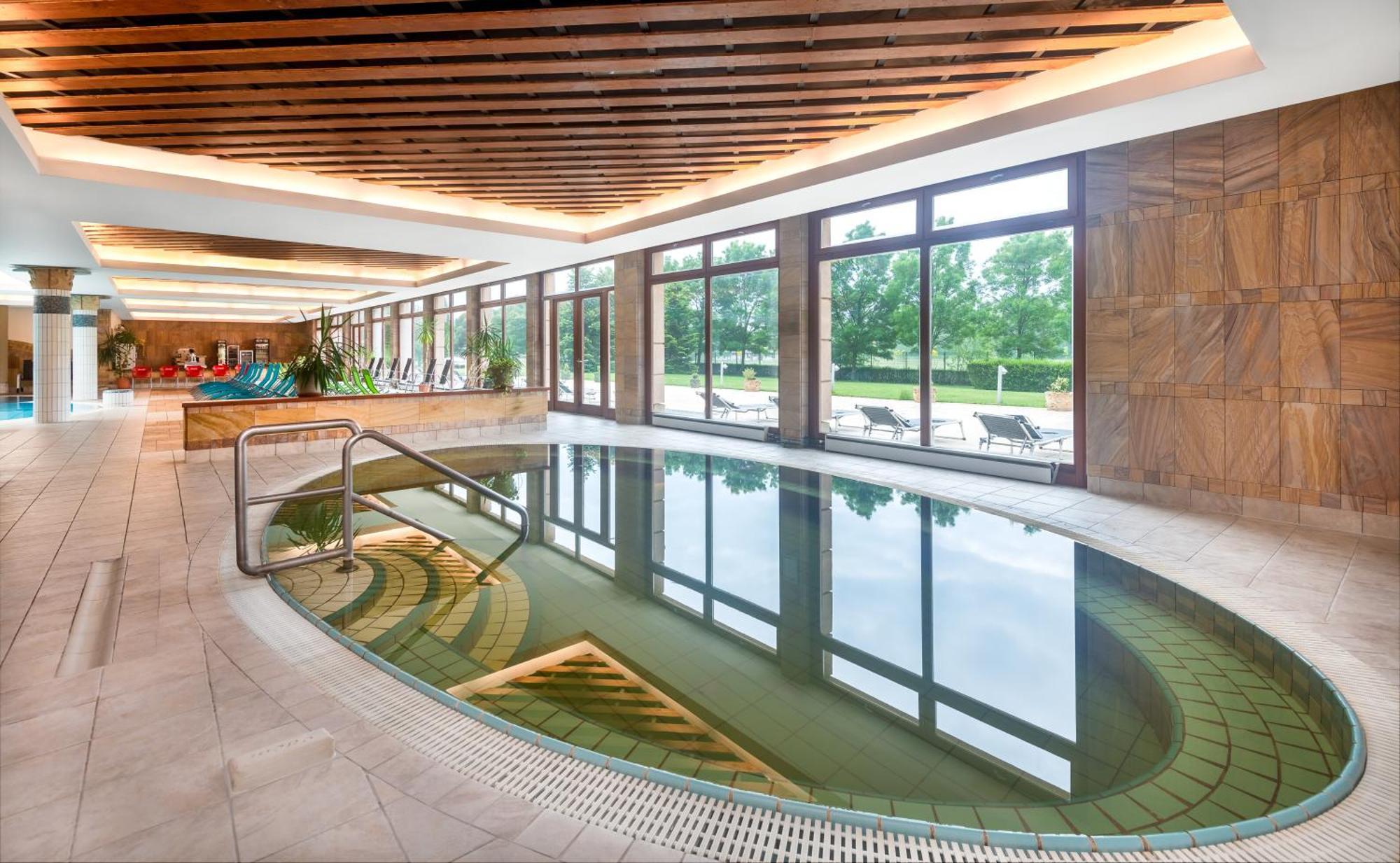 Aquarell Hotel Cegléd Εξωτερικό φωτογραφία