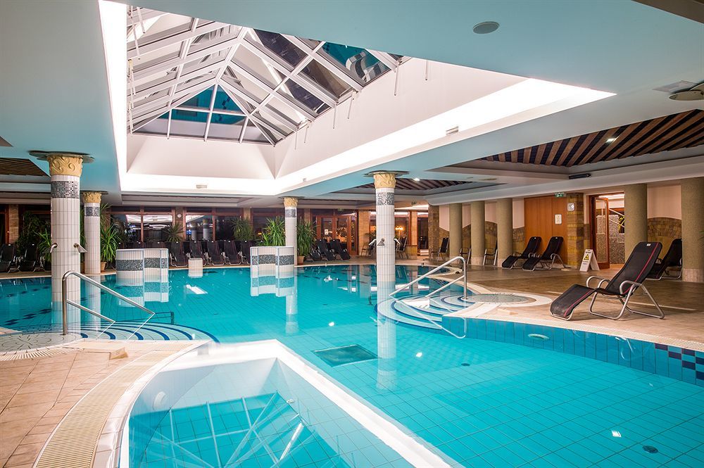Aquarell Hotel Cegléd Εξωτερικό φωτογραφία